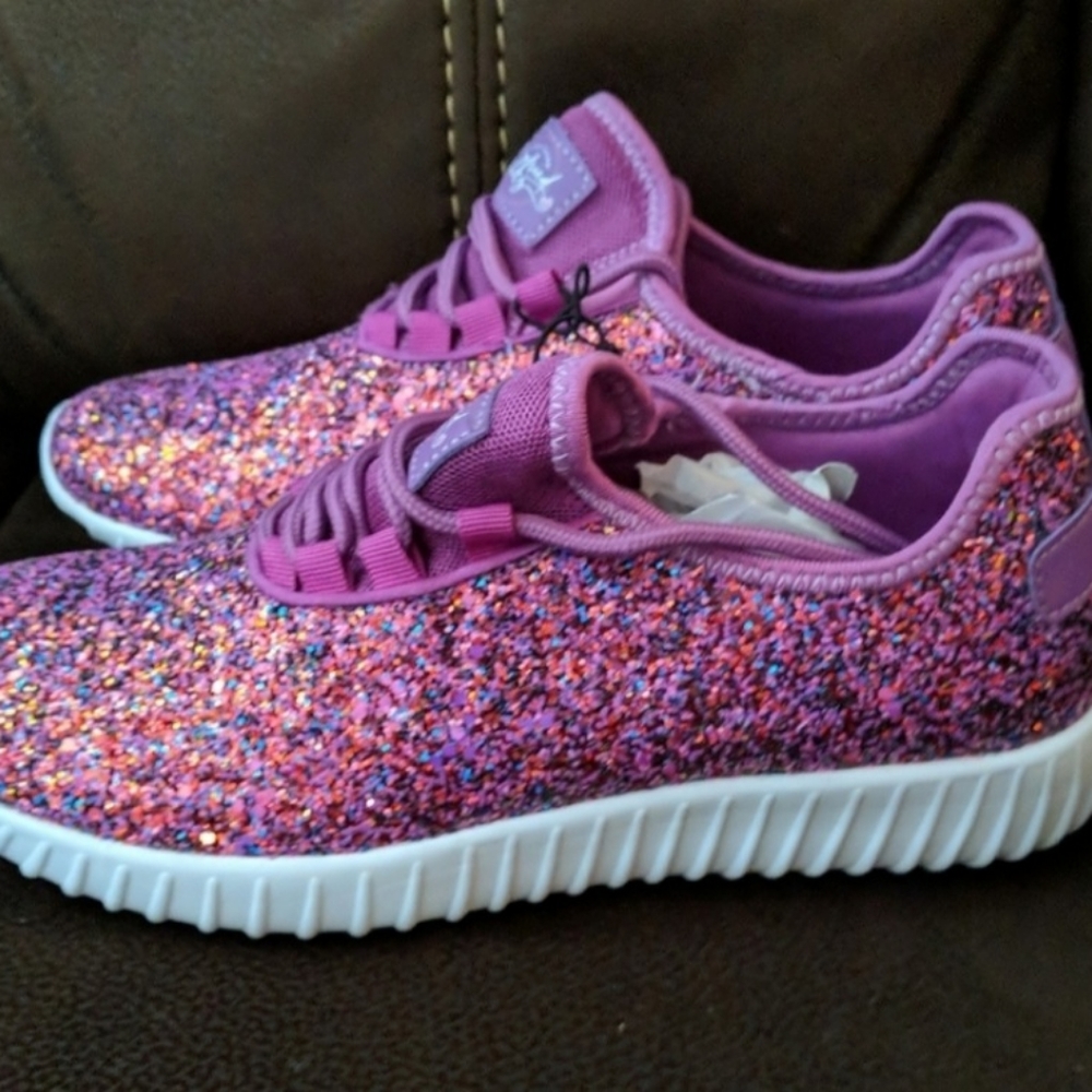 NWT Southern Fried Chics GlitterBomb Sneakers Size 10